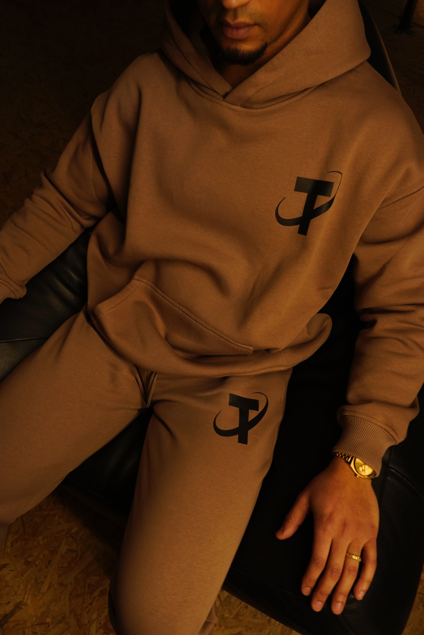 traquie V1 tracksuit